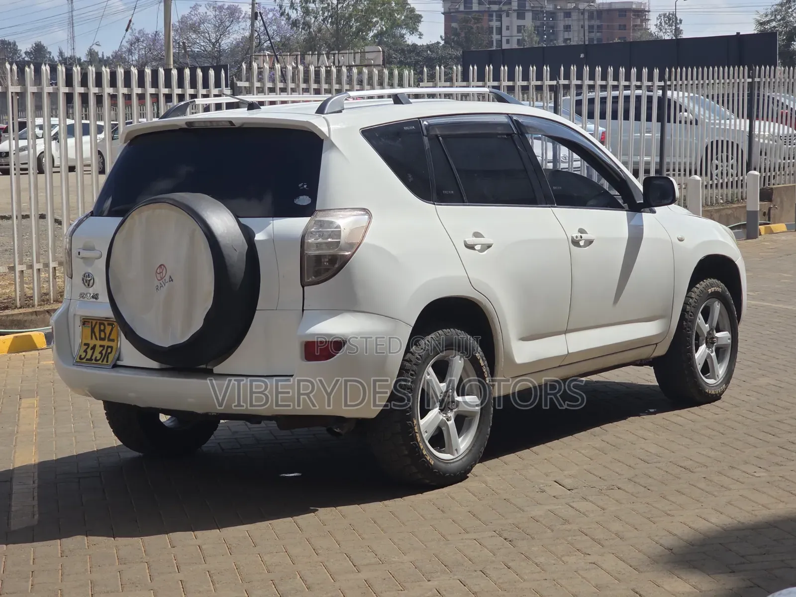 Toyota RAV4 2007 White