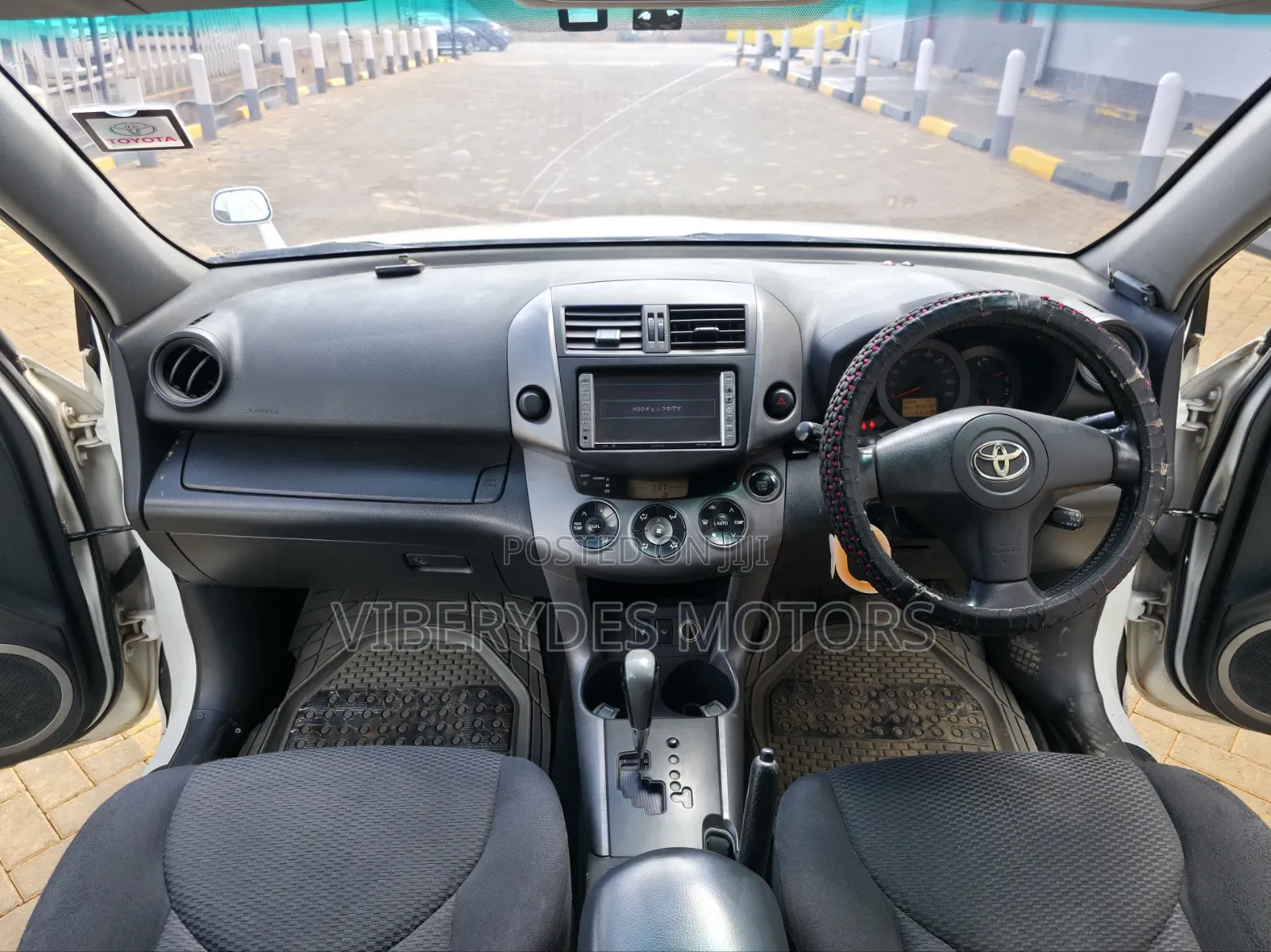 Toyota RAV4 2007 White