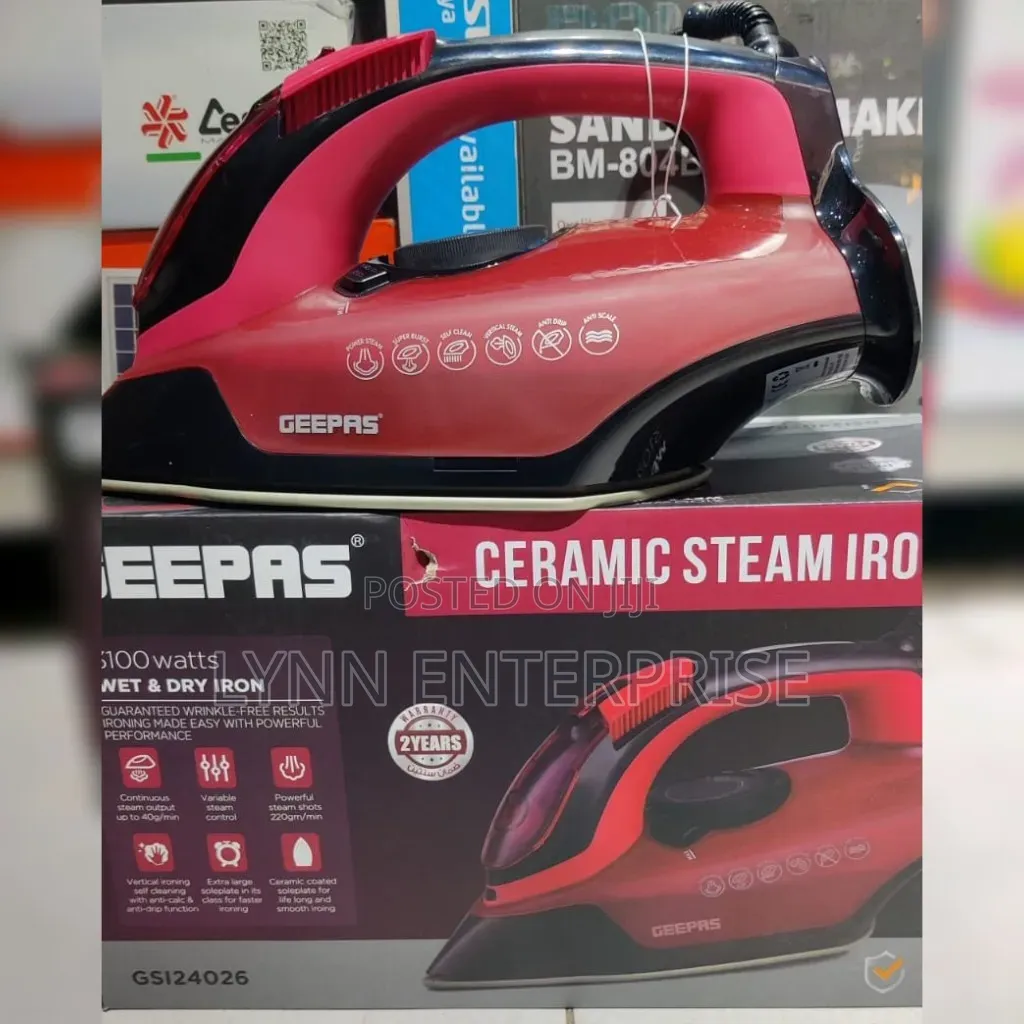 Geepas Heavy Duty Ceramic Wet and Dry Steam Iron 3100W GSI24026