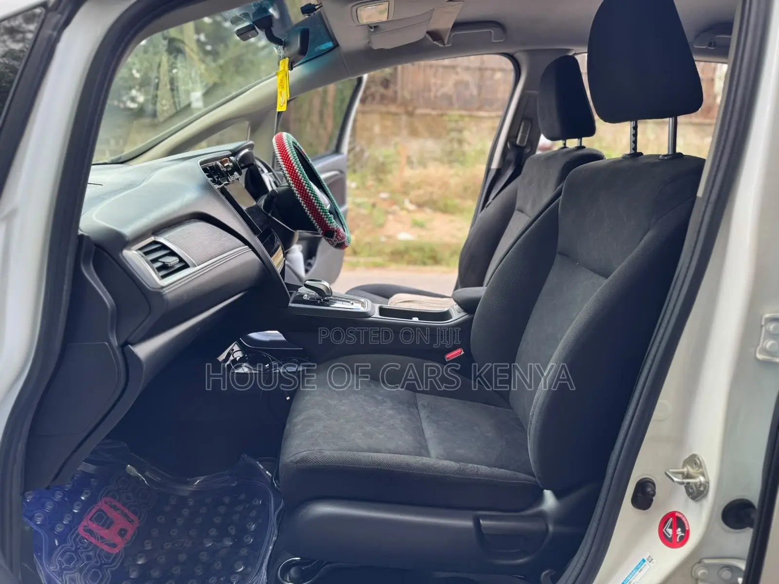 Honda Fit Shuttle 2018 White