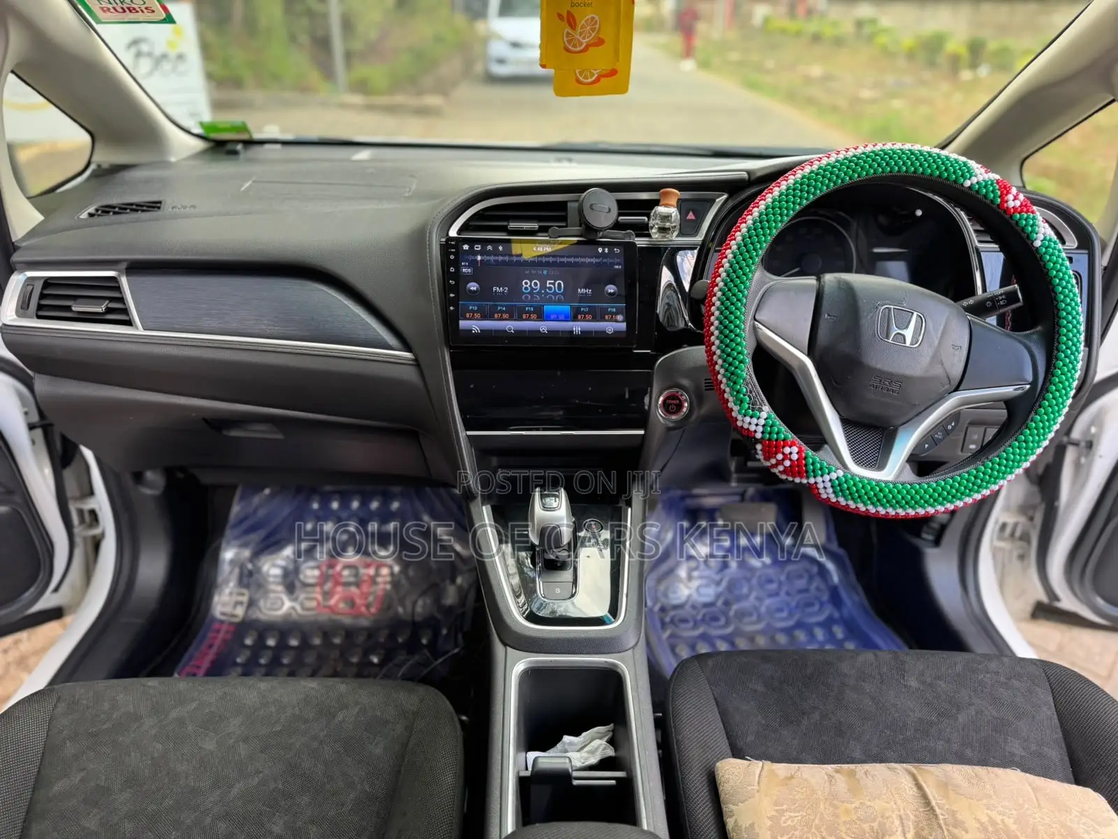 Honda Fit Shuttle 2018 White