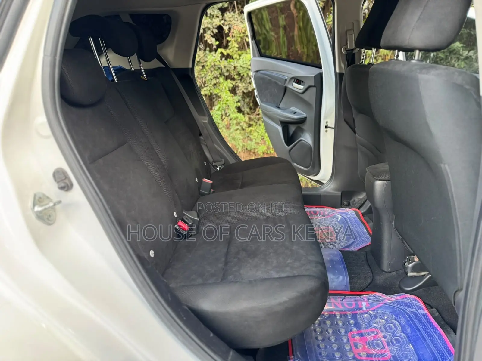 Honda Fit Shuttle 2018 White