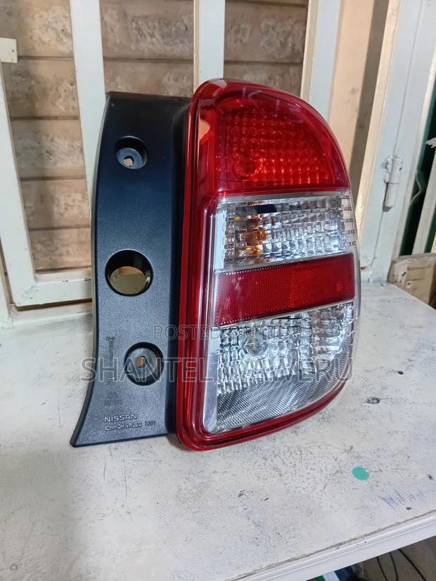 Nissan March Taillight - thumbnail 2