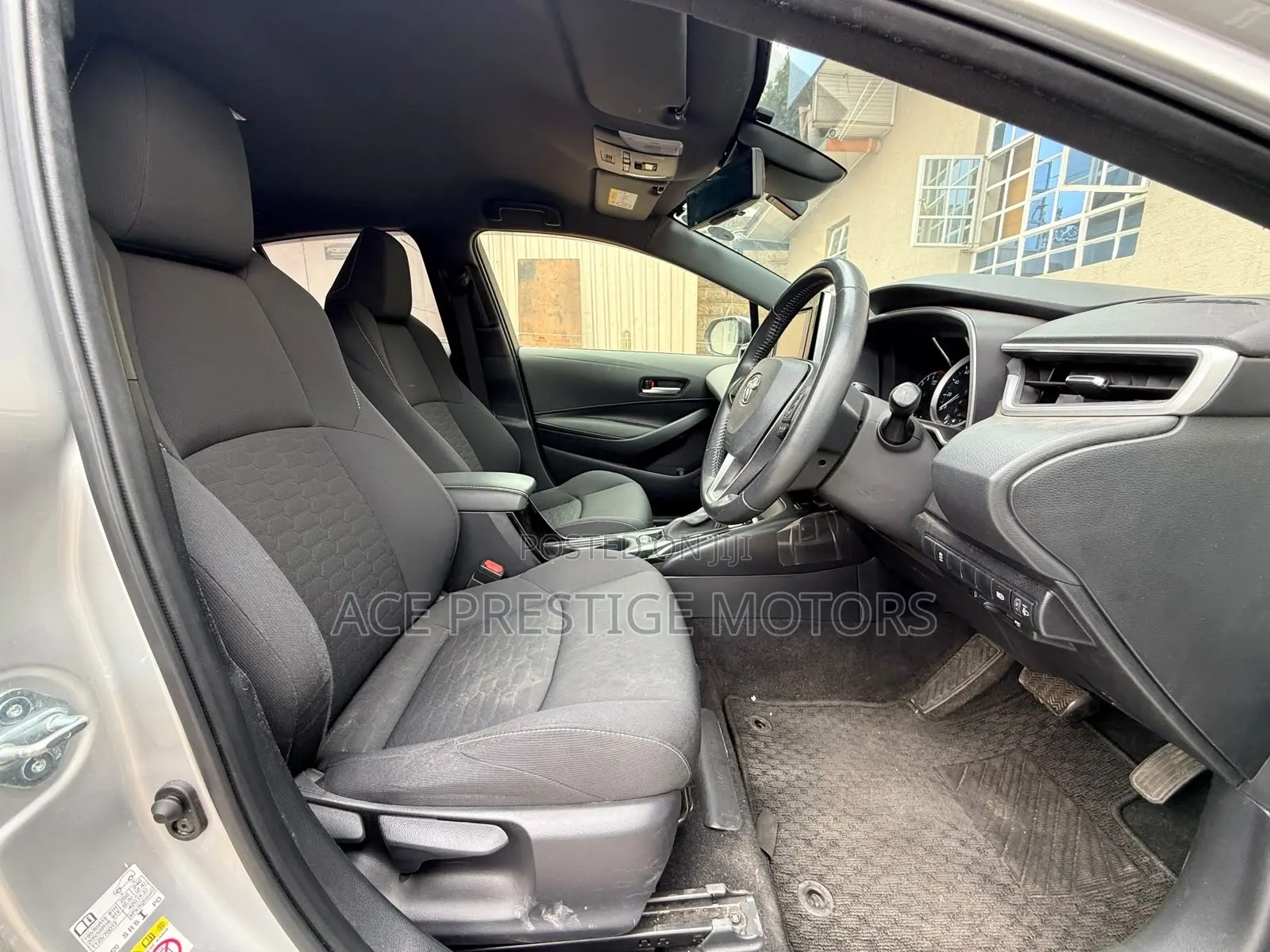 Toyota Corolla 2018 Silver
