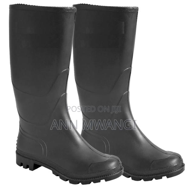 Black Gumboots