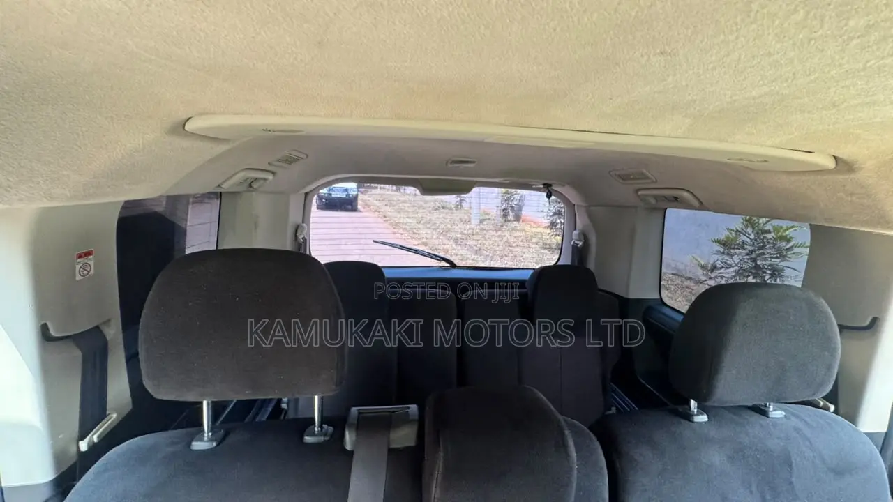 Mitsubishi Delica 2015 Gray