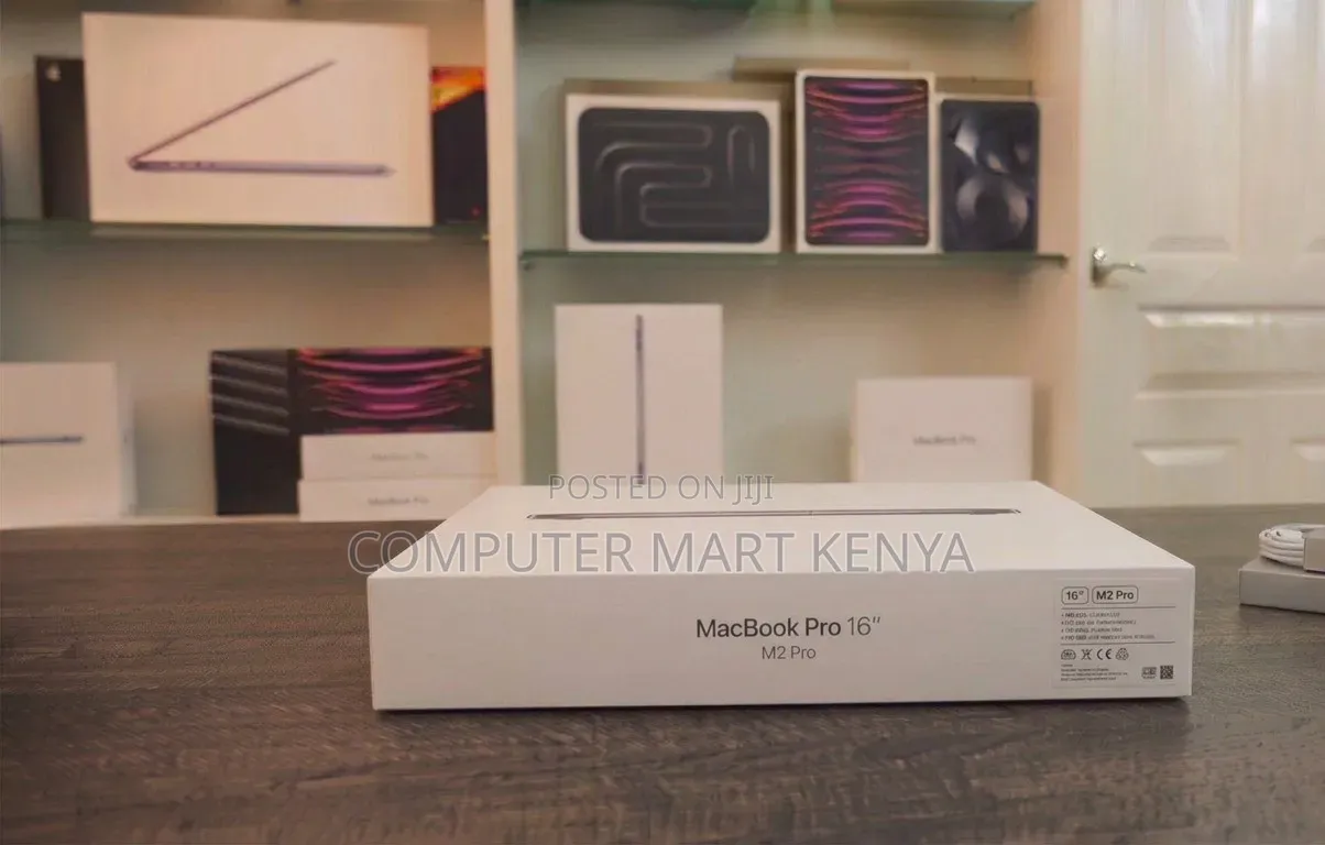 New Laptop Apple MacBook Pro 2026 M5 Max 48GB Apple M5 Max SSD 2T