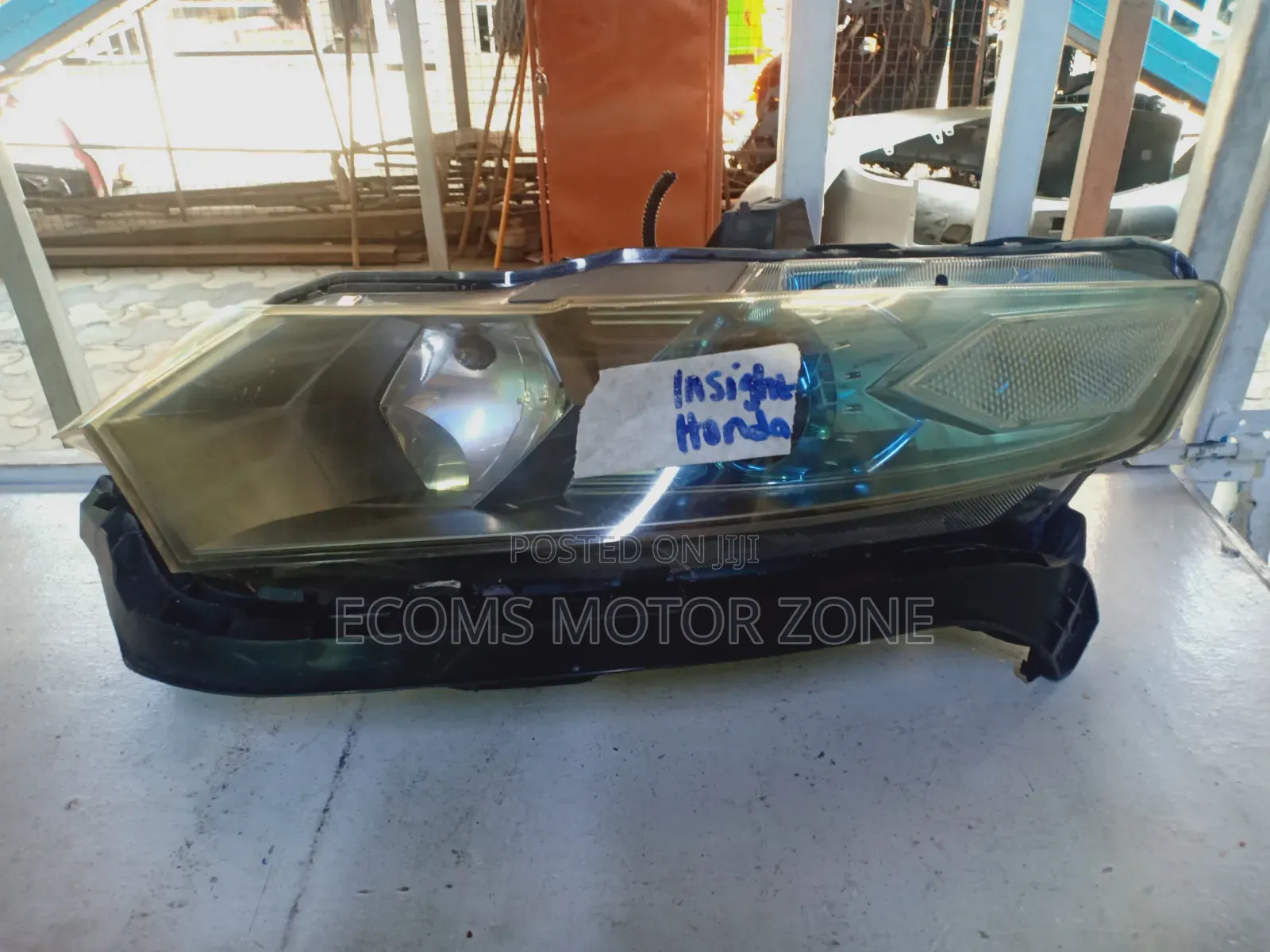 Honda Insight 2012 Headlight