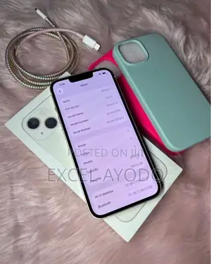 Apple iPhone 13 128 GB