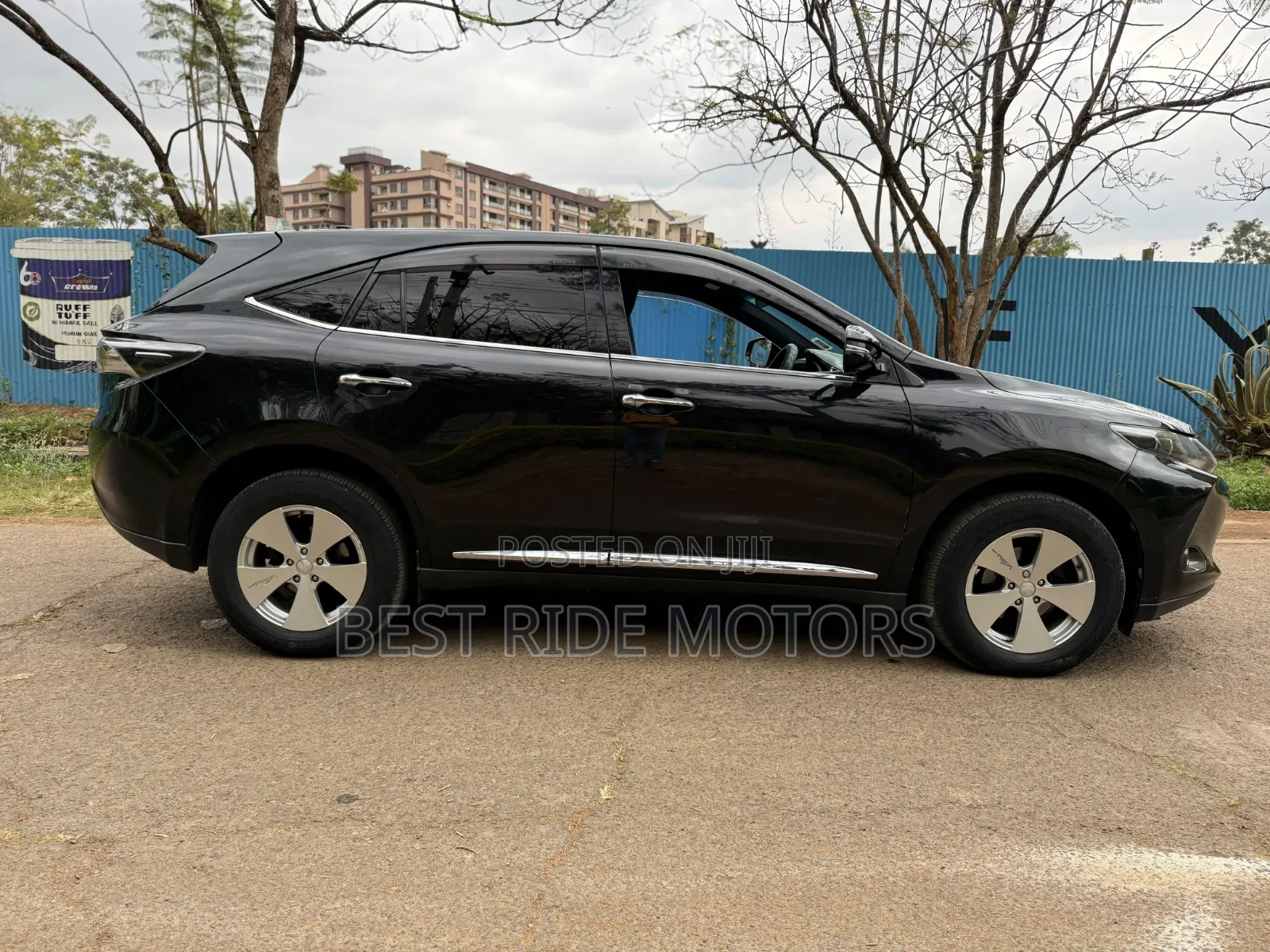 Toyota Harrier 2.0 2014 Black