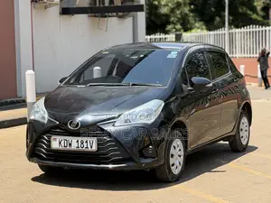 Toyota Vitz 2018 Black