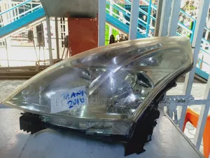 Nissan Teana 2010 Headlight