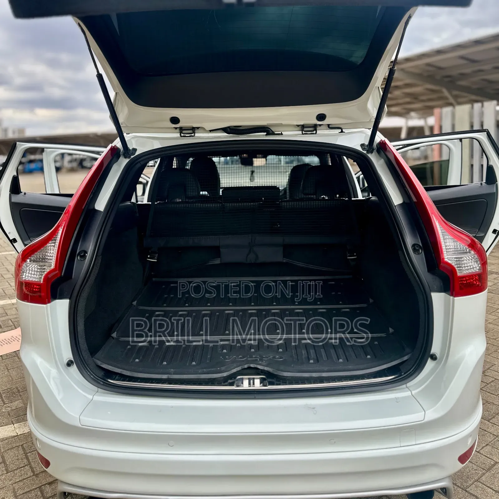 Volvo XC60 2015 White