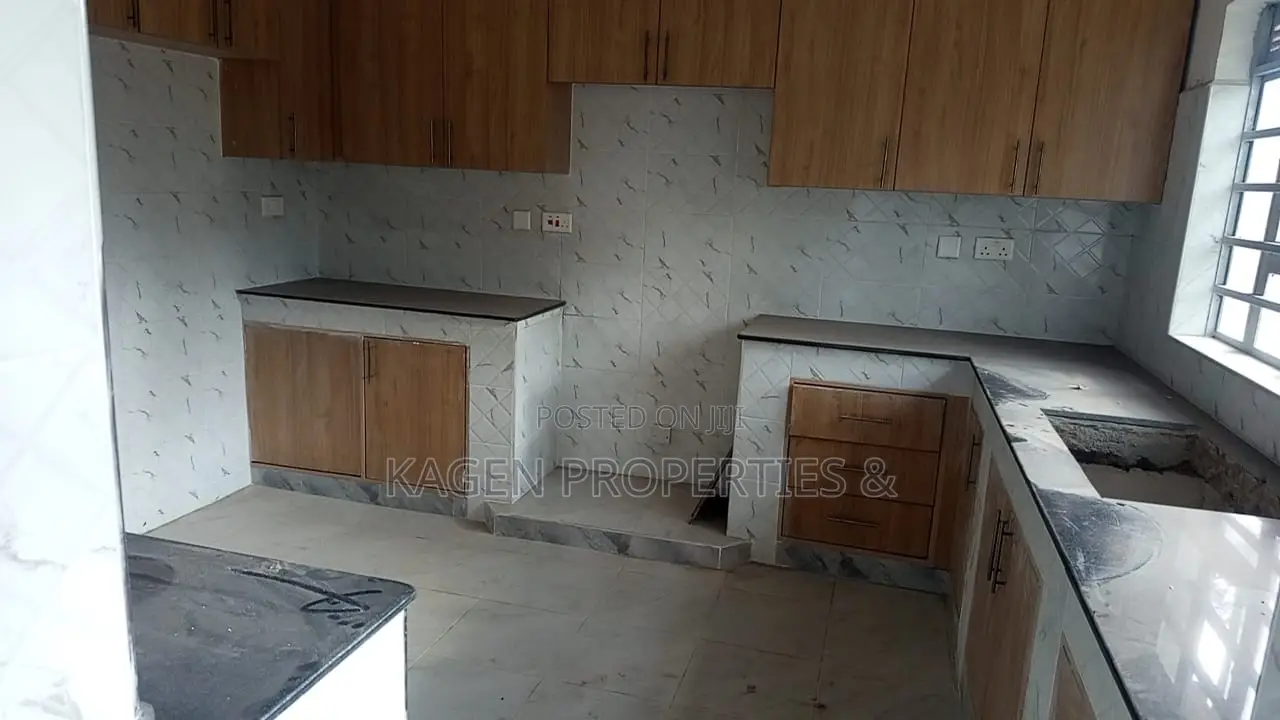 3bdrm Bungalow in Matasia for sale