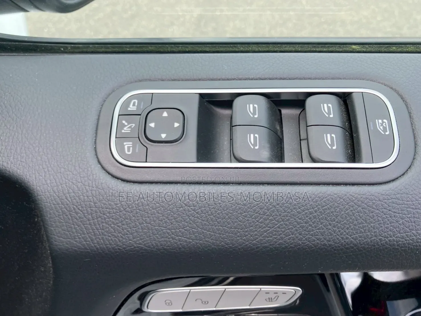 Mercedes-Benz G-Class G 400 d 2020 White