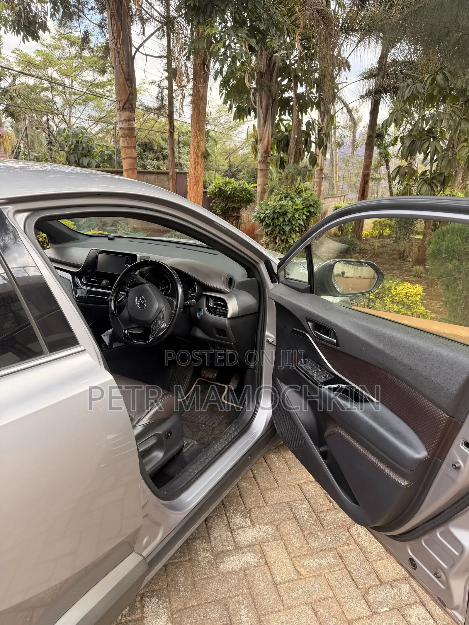 Toyota C-HR 2018 Silver