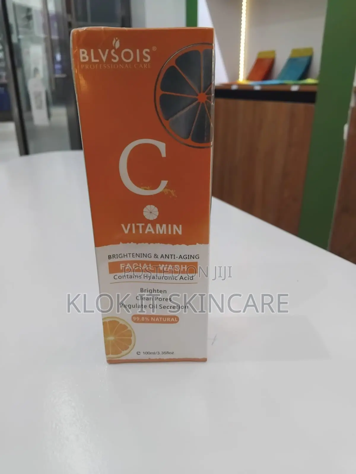 Facial Brightening and Anti-Aging Cleanser