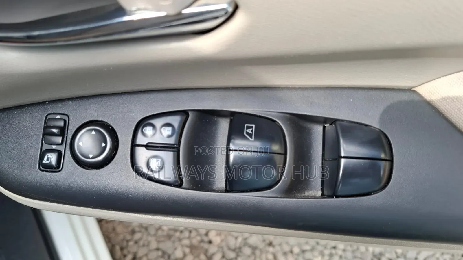 Nissan Serena 2016 White
