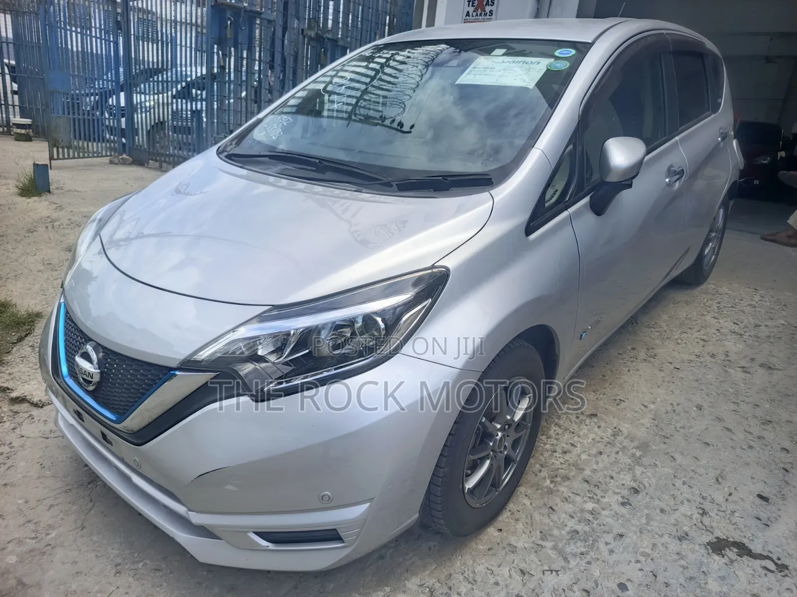 New Nissan Note 2019 Silver