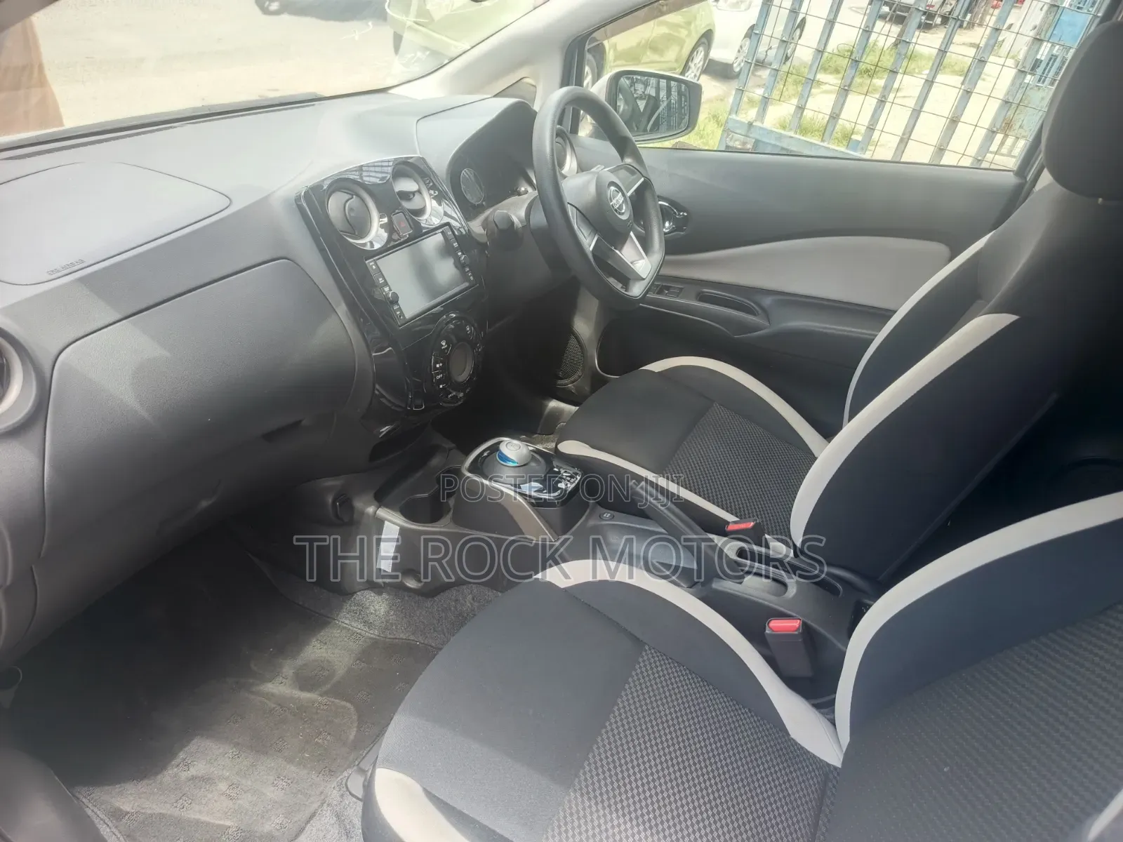 New Nissan Note 2019 Silver