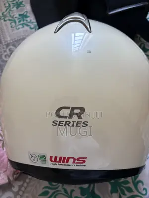Wins Helmet