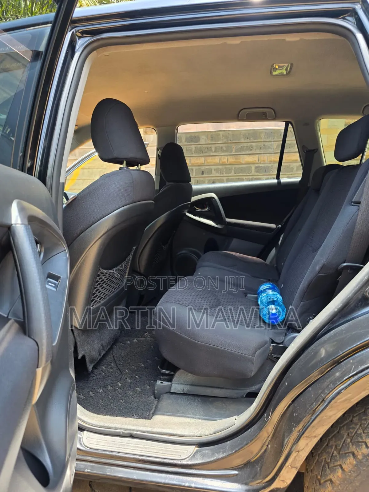Toyota Vanguard 2010 Black