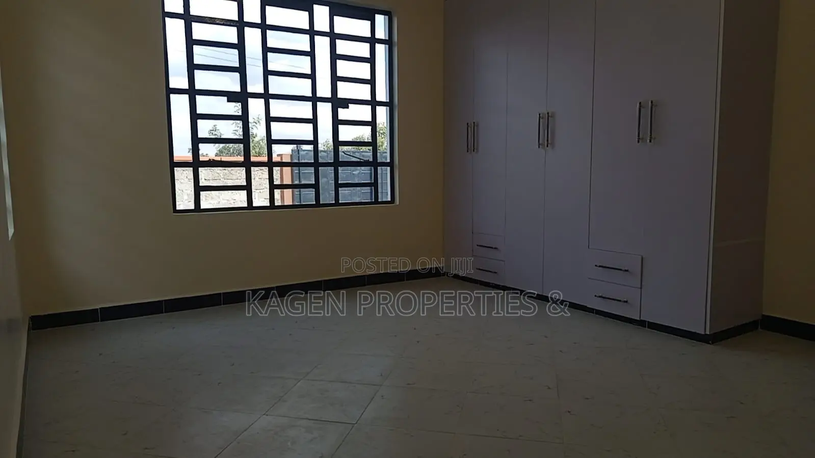 3bdrm Bungalow in Nkoroi for sale