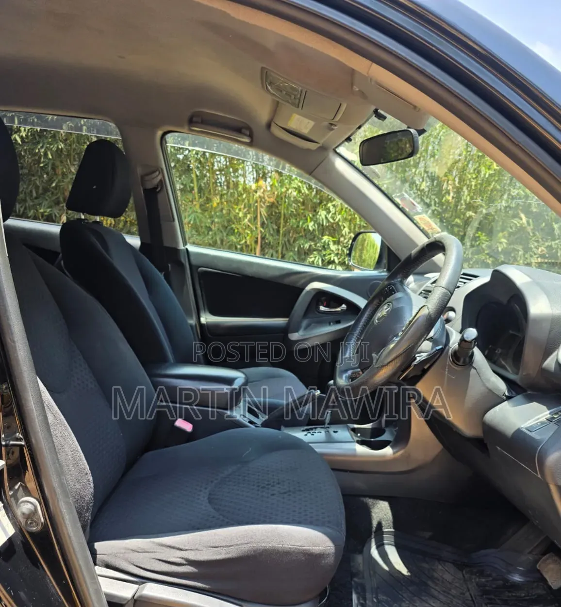 Toyota Vanguard 2010 Black