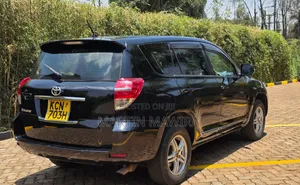 Toyota Vanguard 2010 Black