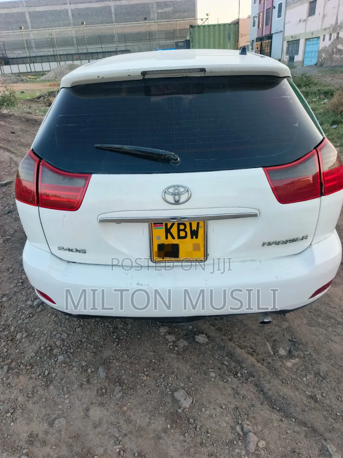 Toyota Harrier 2005 White