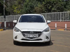 Mazda Demio 2015 Burgundy