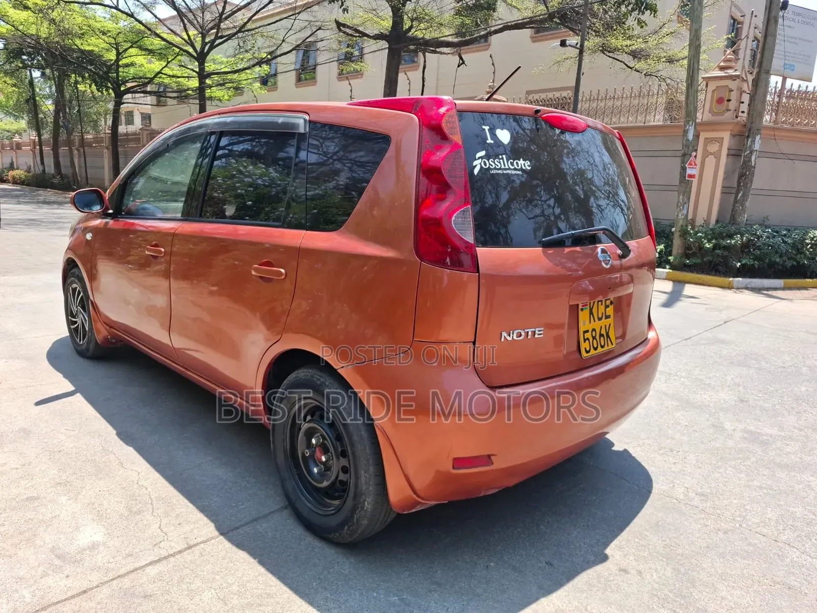 Nissan Note 2008 Orange