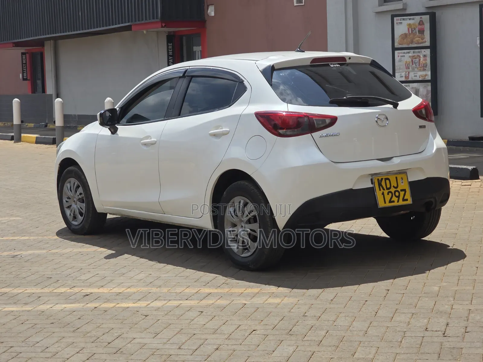 Mazda Demio 2015 Burgundy