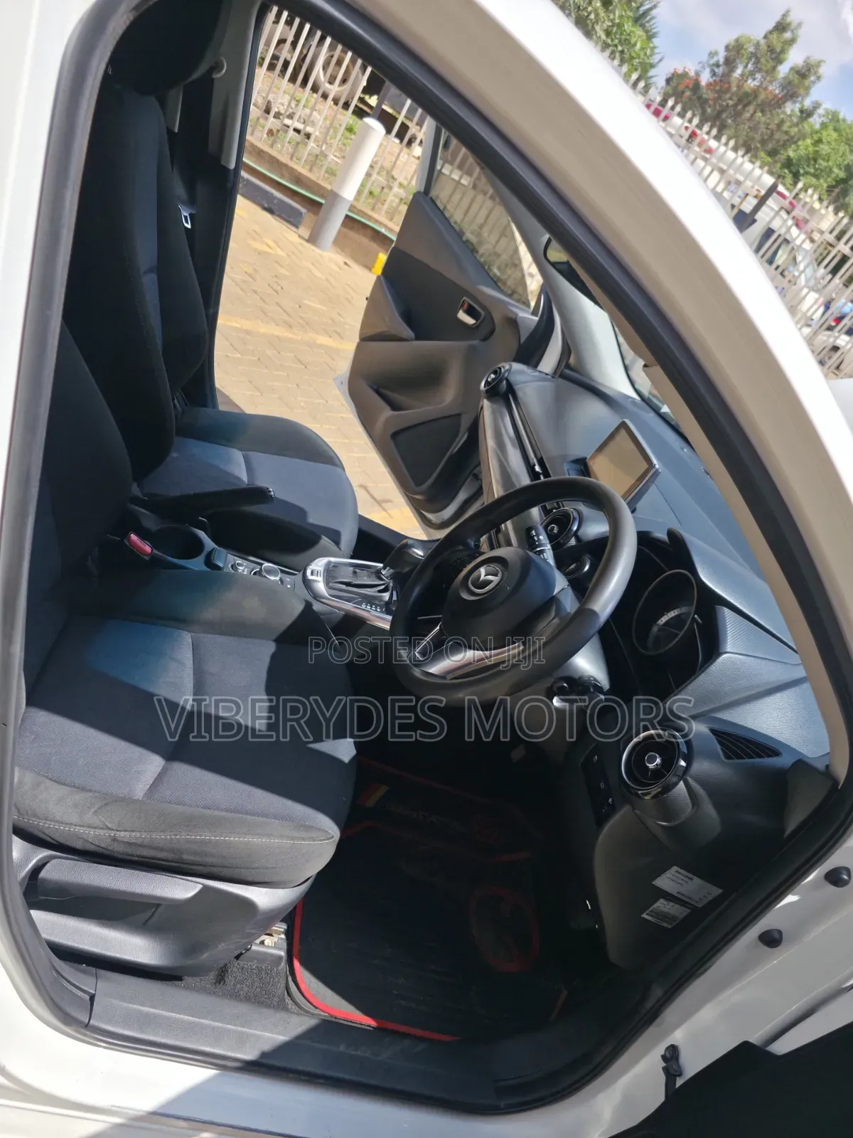 Mazda Demio 2015 Burgundy
