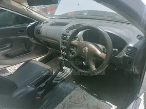 Nissan Advan 2005 White