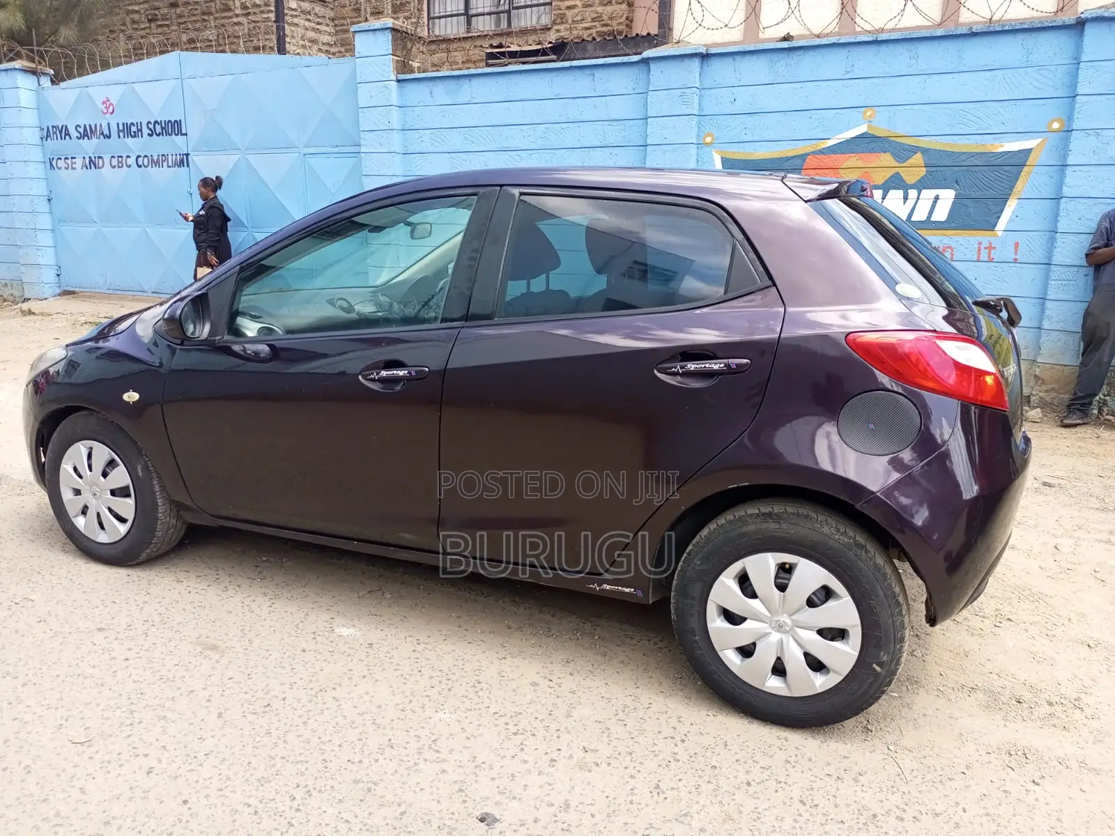 Nissan Note 2009 Maroon