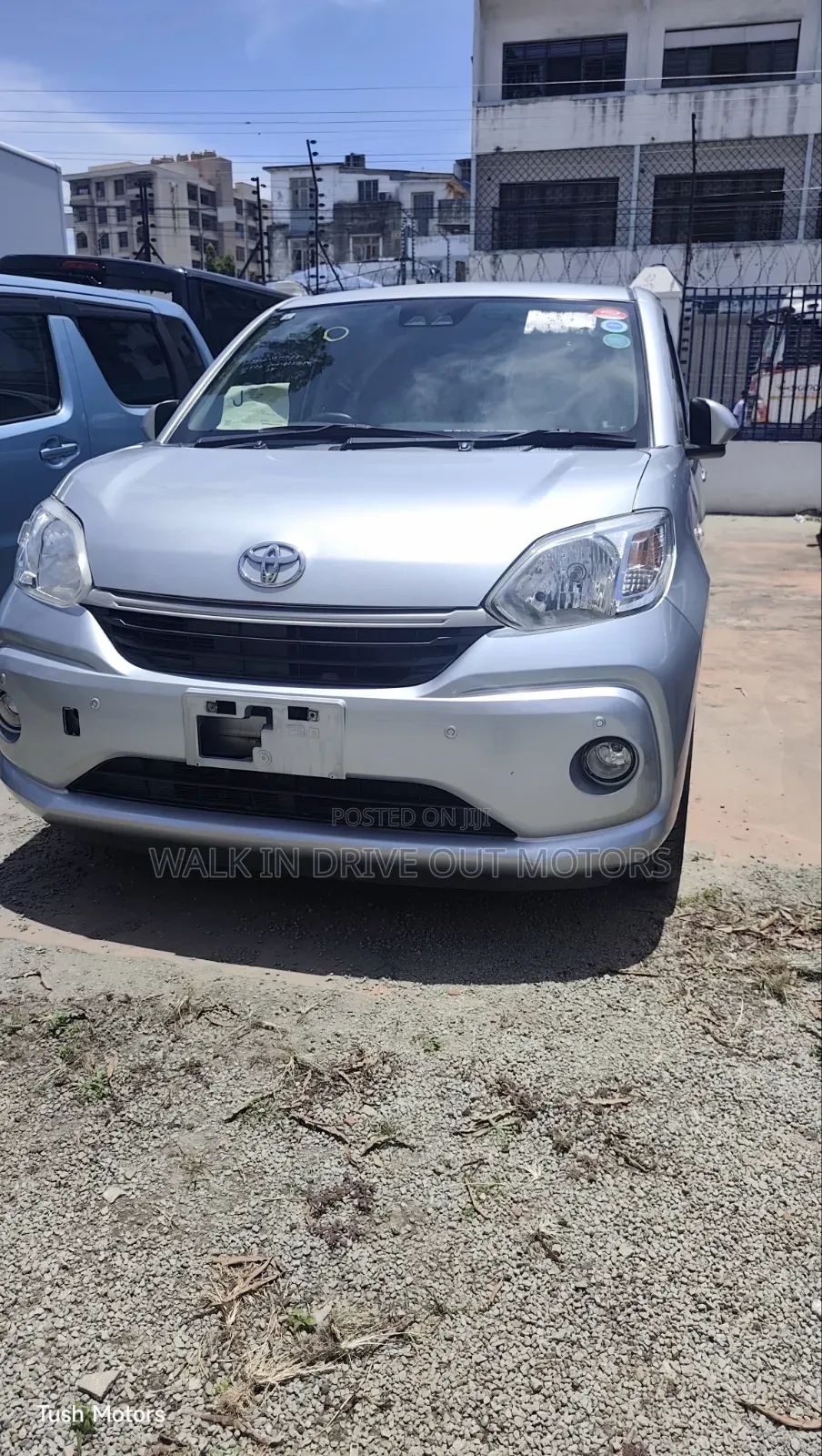 Toyota Passo 2019 Silver