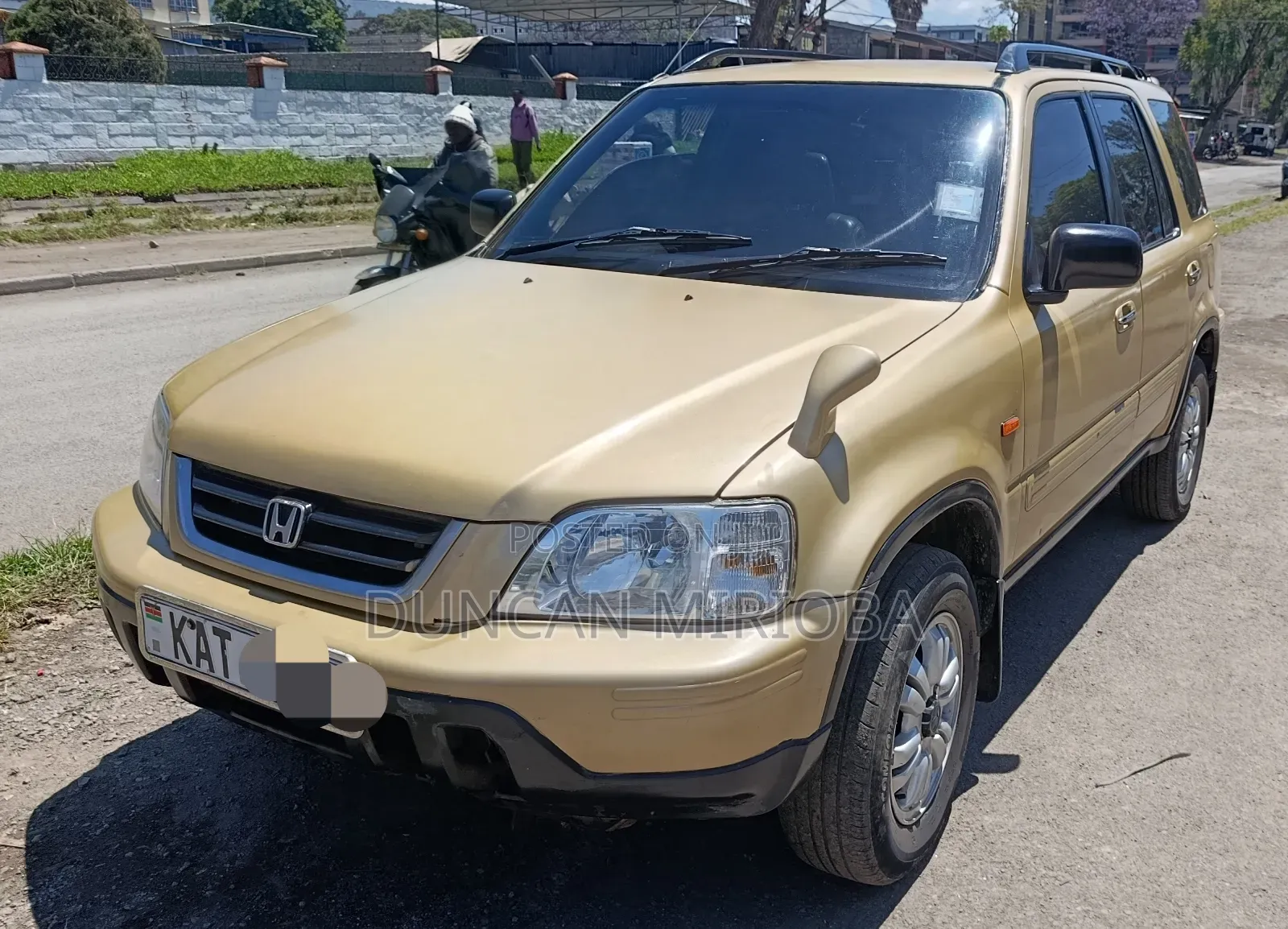 Honda CR-V 2005 Gold