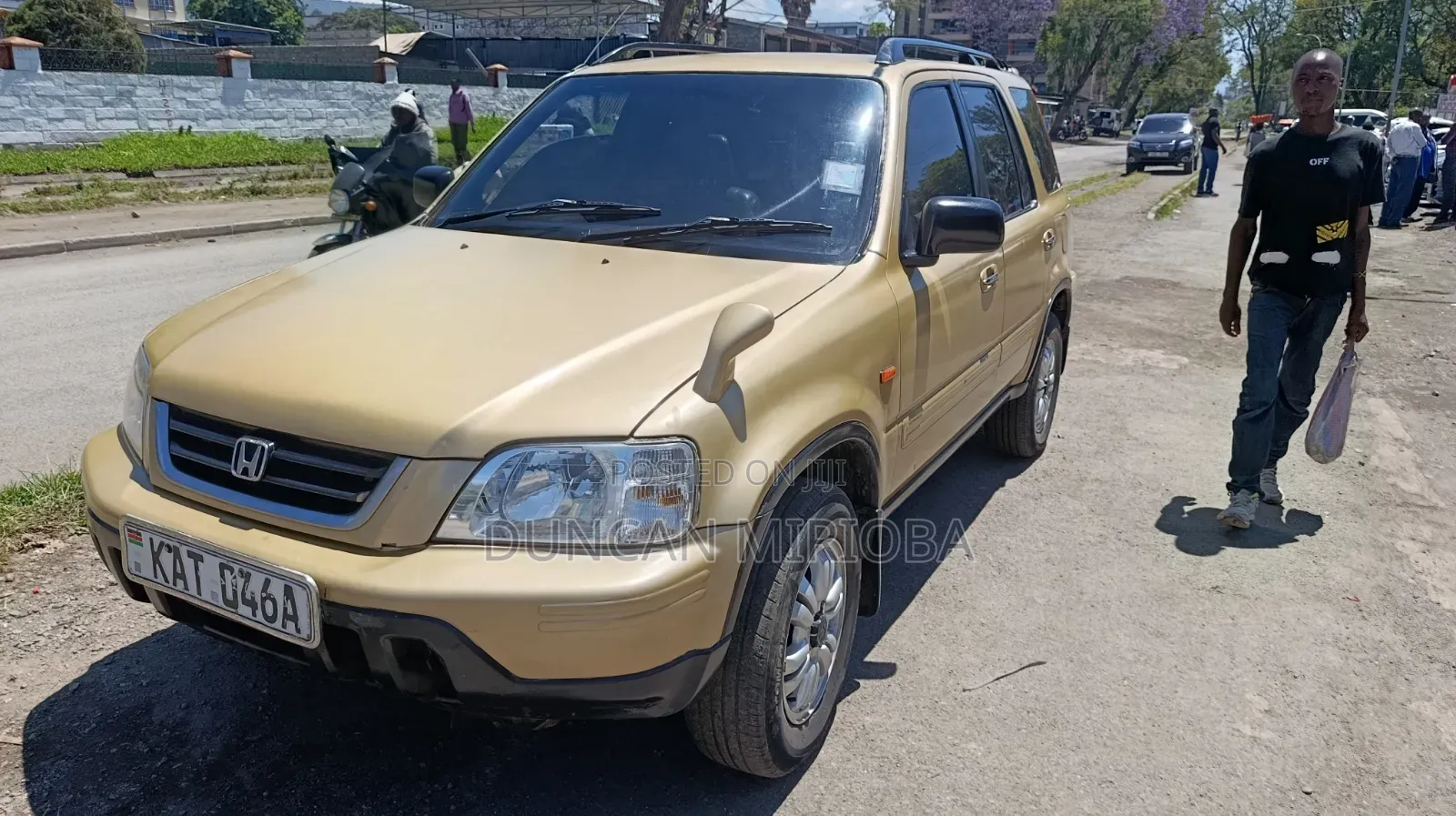 Honda CR-V 2005 Gold