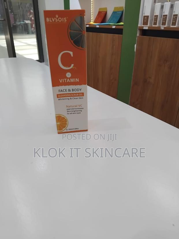 Face Body Cleansing Scrub