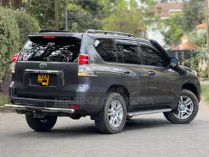 Toyota Land Cruiser Prado 2.8 D-4D 2016 Silver