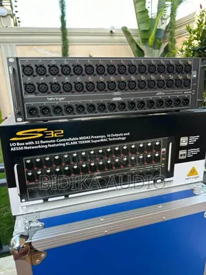 Behringer S32 32-Input 16-Output Digital Stage Box