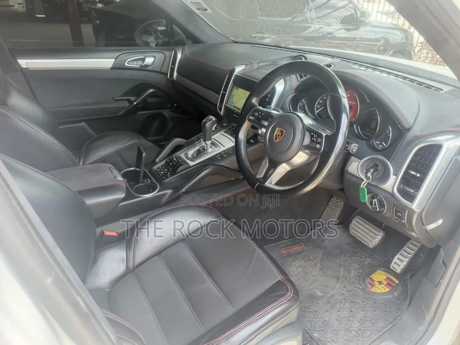 Porsche Cayenne 2017 White