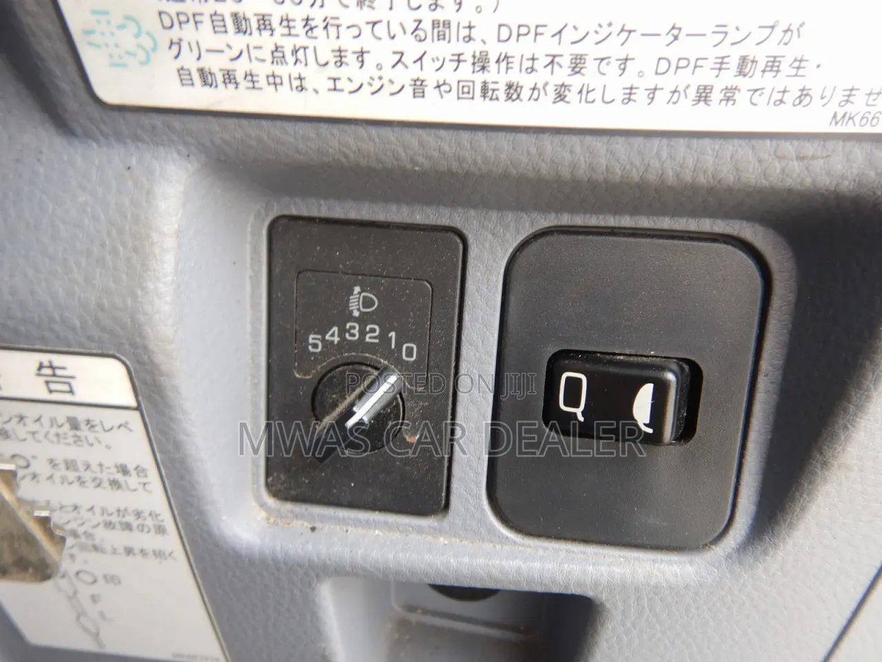 Selling Mitsubishi Canter 2014 to Be Registered to New Number Plate