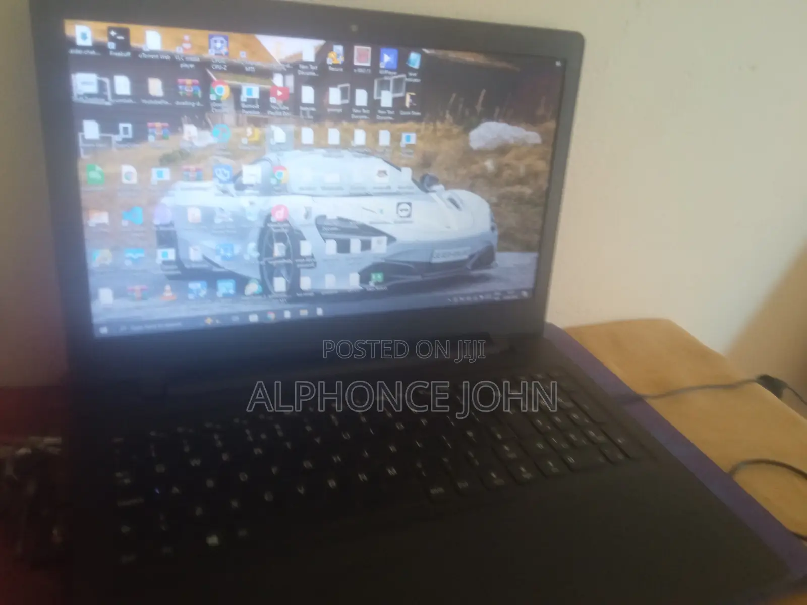 Laptop Lenovo IdeaPad 110 4GB Intel Core i5 SSD 256GB