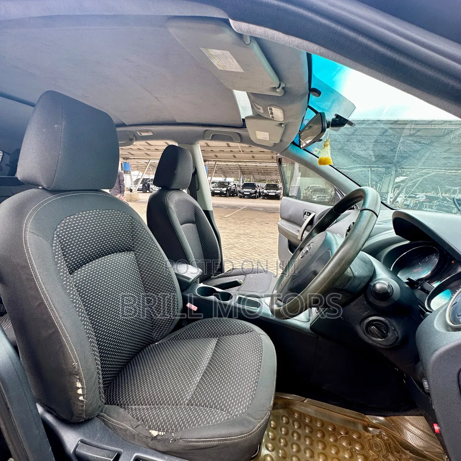 Nissan Dualis 2011 Black