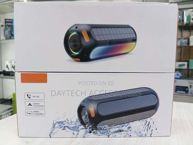 The ES-T69 (Pro MAX) Multifunctional Wireless Speaker - thumbnail 3