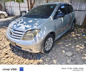Toyota Vitz 1.5 FWD 5dr 2005 Silver
