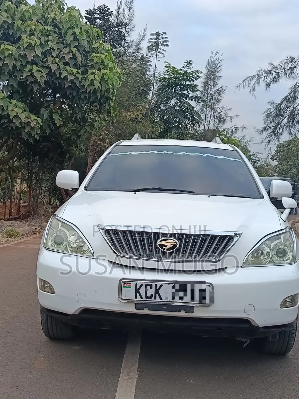 Toyota Harrier 2011 White