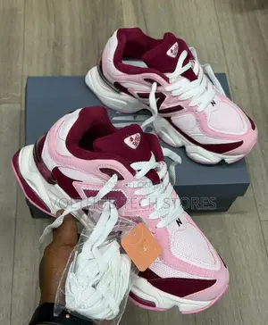 New Balance 9060